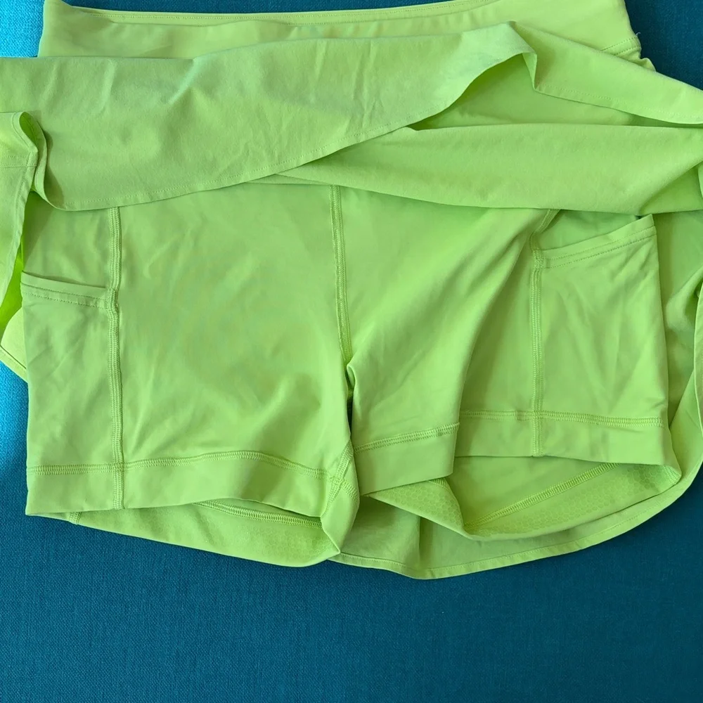 Lululemon sour grape tennis Skirt - Picture 3 of 6